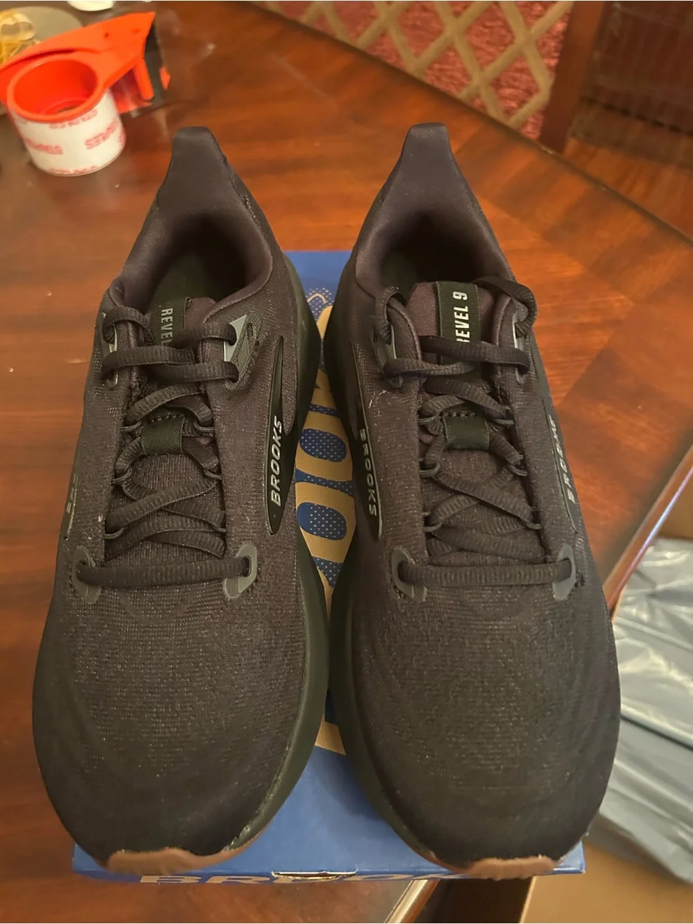 Brooks Men's Athletic Shoes in Black with Brown Outsole